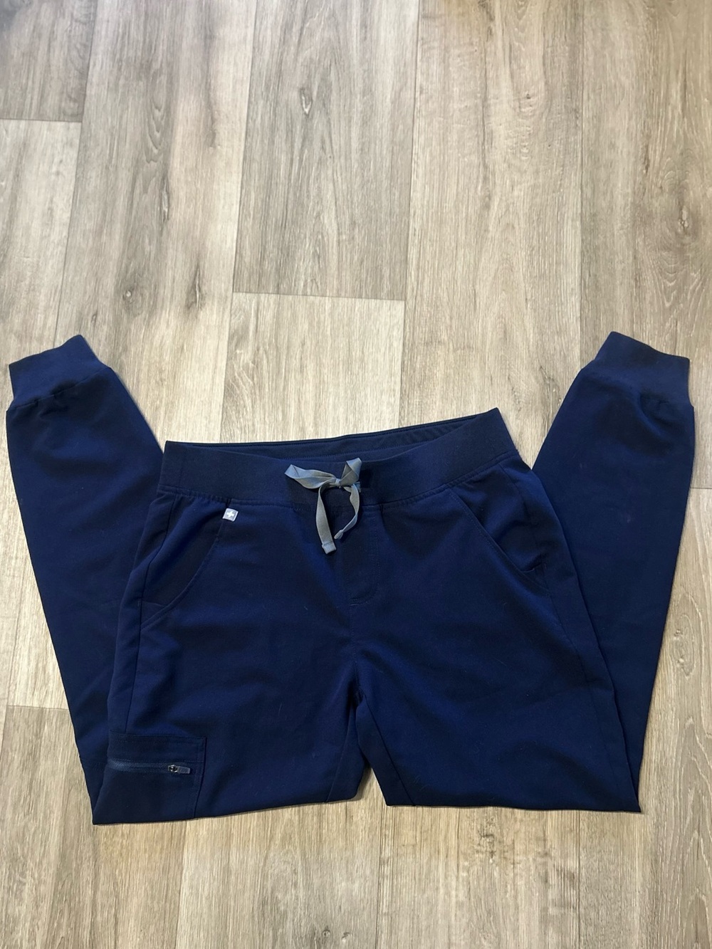 Figs Navy Zamora Jogger Scrub Bottoms